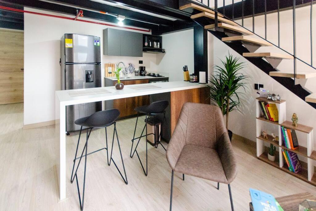 Apartamento Tipo Loft Medellín Extérieur photo