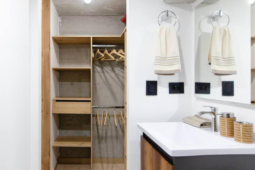 Apartamento Tipo Loft Medellín Extérieur photo